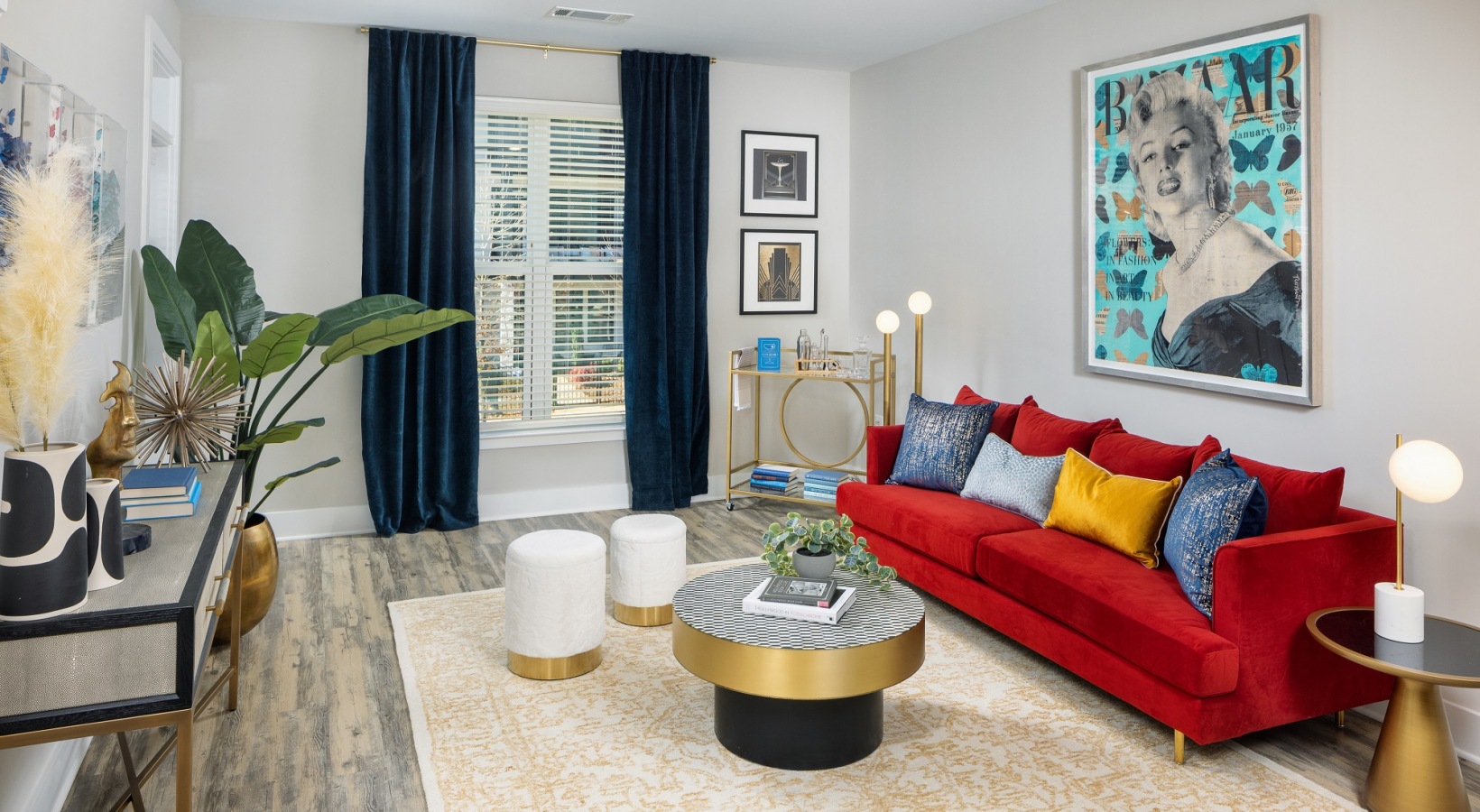 Broadstone Pullman Living Room