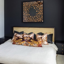 bedroom with spacious areas and including large windows